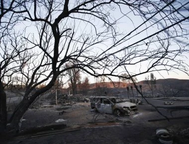 Στην Καλιφόρνια ο Τραμπ - Συνάντηση με πυρόπληκτους